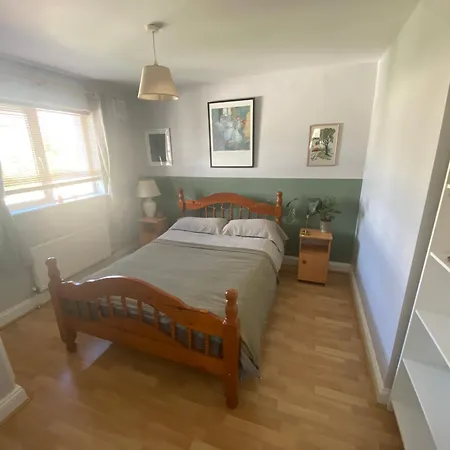 Emerald Enclave Проживание в семье Вотафорд